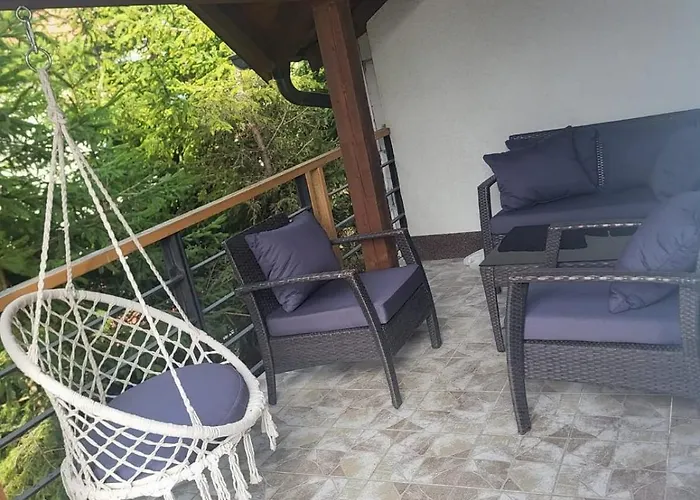 Zlatiborski Andjeo, Gaga 아파트 *